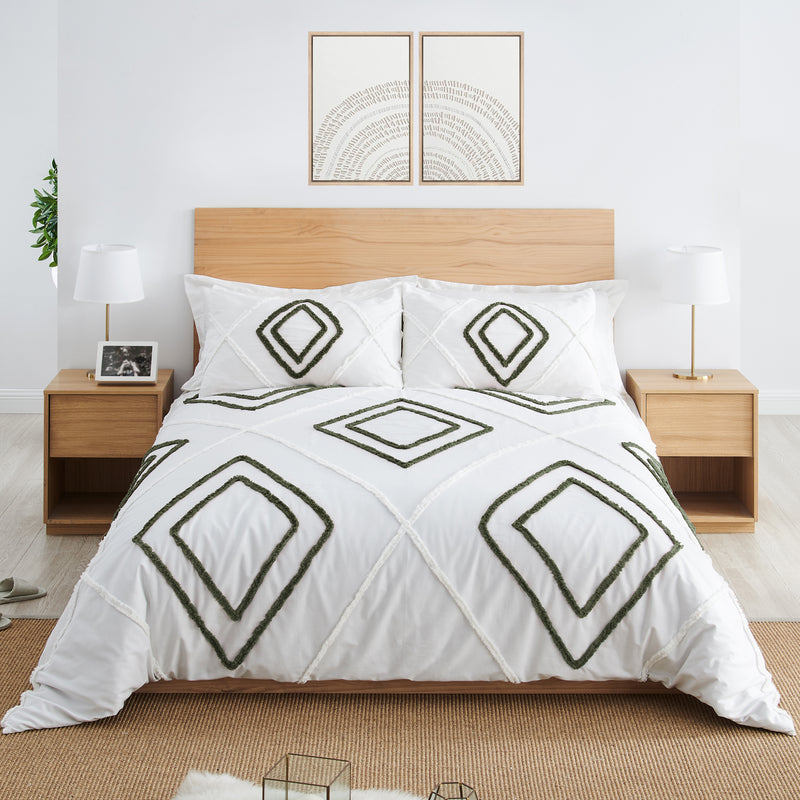 Diamond Tuft Hunter Green Collection Queen Duvet Cover Bedding Set