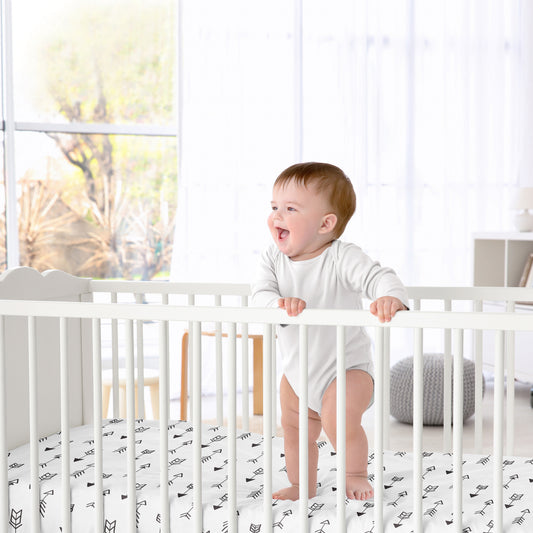 Fox Black and White Collection Crib Sheet