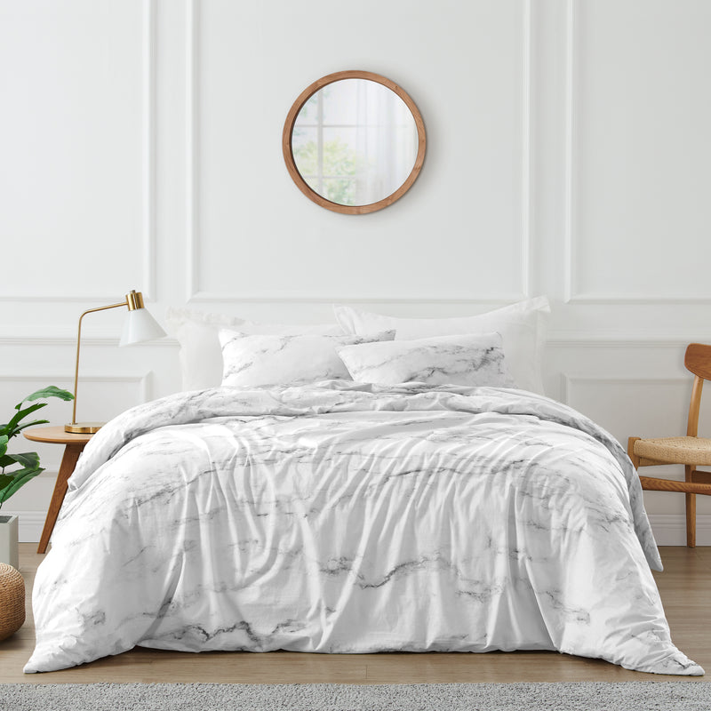 Marble Black and White Full/Queen Bedding Collection