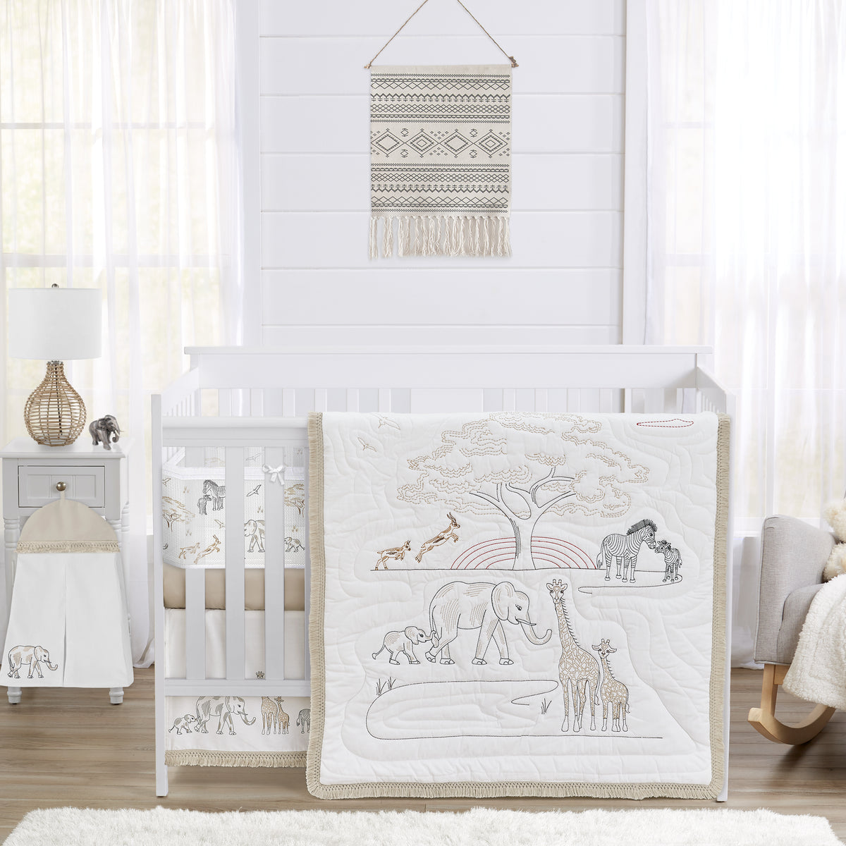 Serengeti Animals Collection Sweet Jojo Designs 6 Piece Crib Bedding + BreathableBaby Breathable Mesh Liner